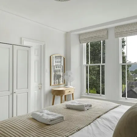 4 Bed In Windermere Oc-Lr186