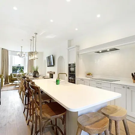 4 Bed In Windermere Oc-Lr186